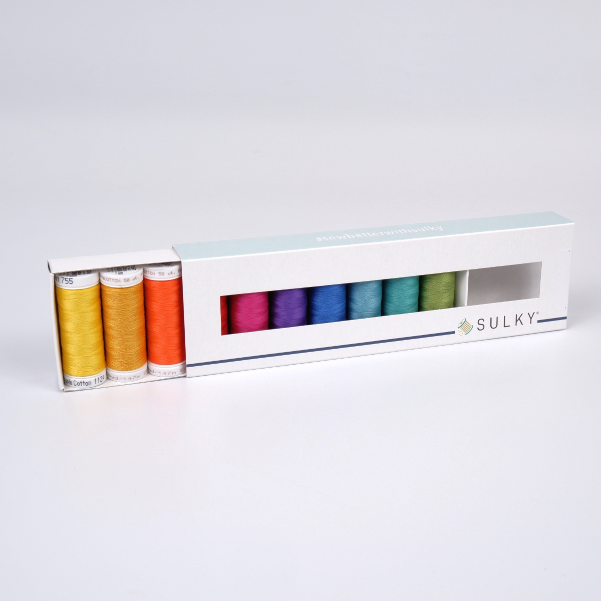 SULKY COTTON 50 - COLOUR WHEEL (10x
147m Snap Spools) SULKY COTTON 50 - COLOUR WHEEL (10x
147m Snap Spools)