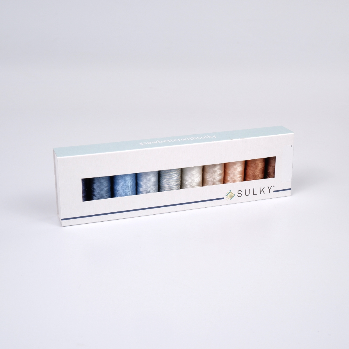 SULKY RAYON 40 - SKY & SAND (10x 225m
Snap Spulen) SULKY RAYON 40 - SKY & SAND (10x 225m
Snap Spulen)