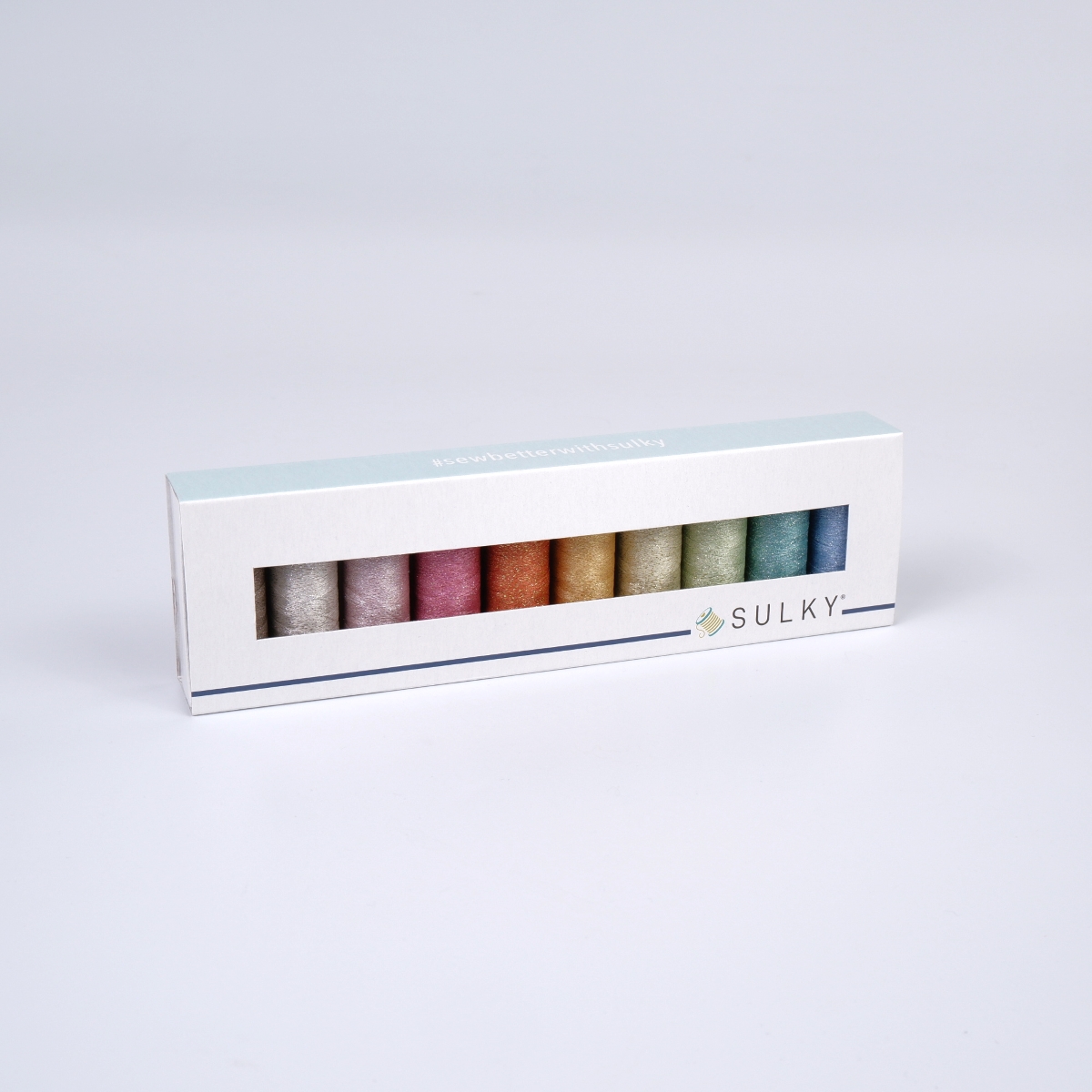 SULKY POLY SPARKLE 30 - Glittering Pastel
(10x 265m Snap Spulen) SULKY POLY SPARKLE 30 - Glittering Pastel
(10x 265m Snap Spulen)