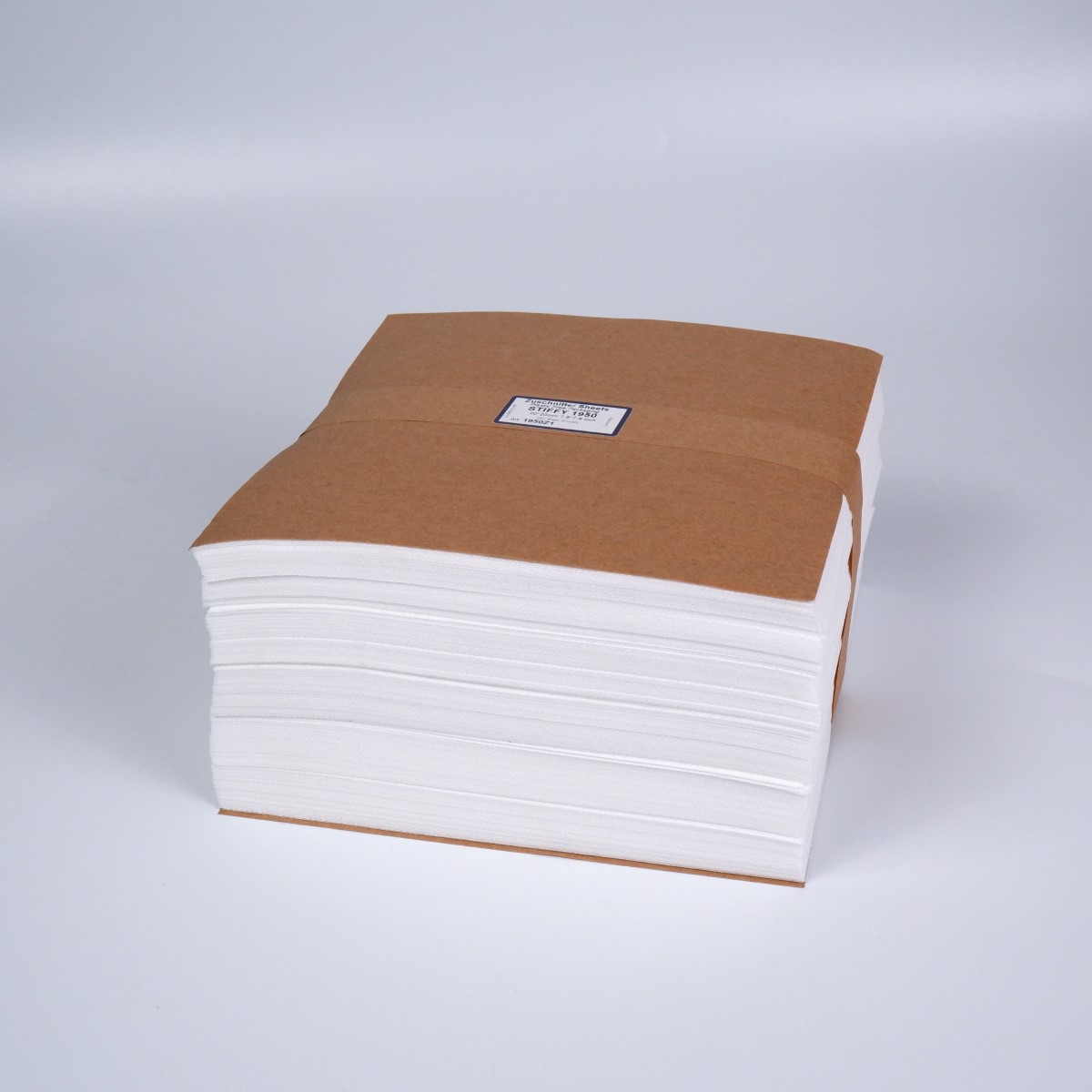 Pre-cuts - STIFFY 1950 white, 20x20cm, +/-
2%, 250 sheets